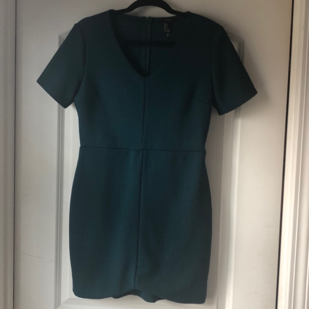 Perfect for Work or Dinner and A Movie